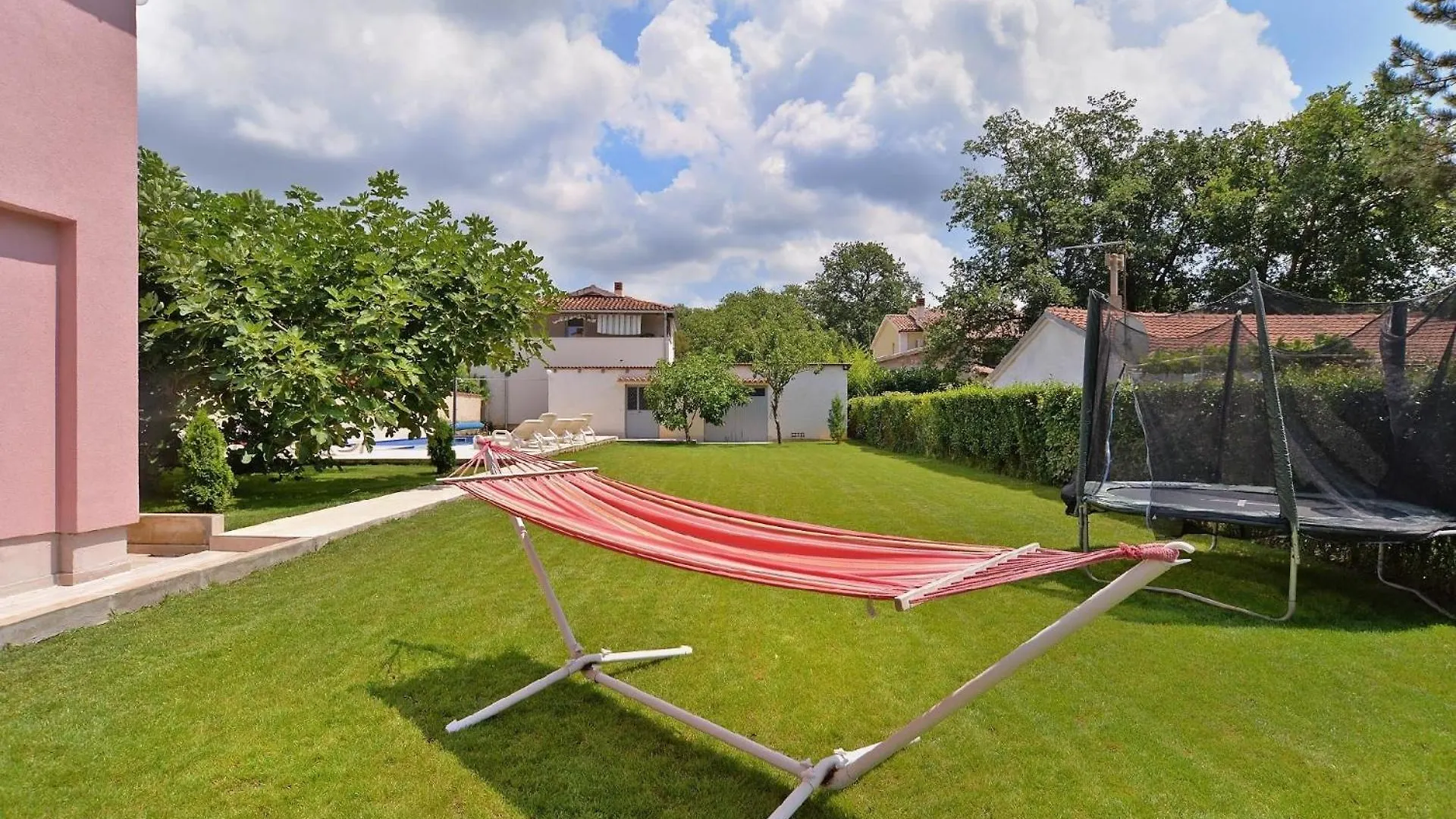 Holiday home Ferienhaus Mit Privatpool Fuer 12 Personen Ca 200 Qm In Valbandon, Istrien Istrische Riviera